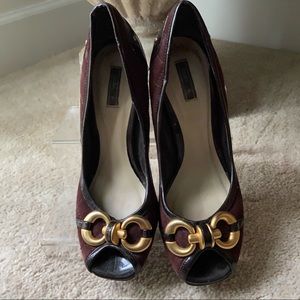 Zara Brown patent leather open-toe buckle pump